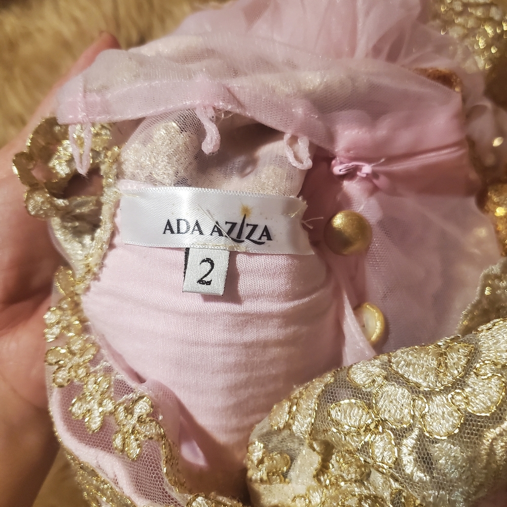 Adaziza dress - Picture 2 of 3